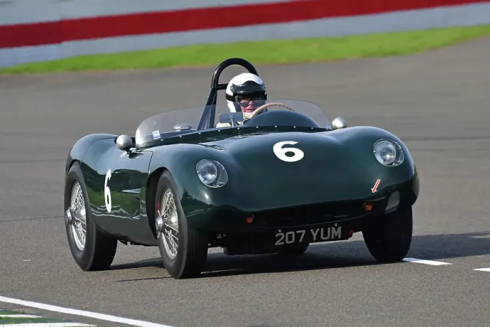 Rights Managed : CJ13 5612 Gary Pearson, Jaguar XK120 Mistral Rights Managed : CJ13 5612 Gary Pearson, Jaguar XK120 Mistral