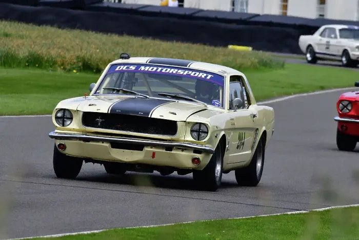 Rights Managed : CJ13 6200 Bas Jansen, Kevin Abbring, Ford Mustang Rights Managed : CJ13 6200 Bas Jansen, Kevin Abbring, Ford Mustang