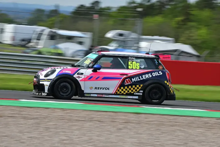 Framed Print : CJ13 8478 Dylan Hotchin, MINI JCW Sport, Jamsport Racing UK Framed Print : CJ13 8478 Dylan Hotchin, MINI JCW Sport, Jamsport Racing UK
