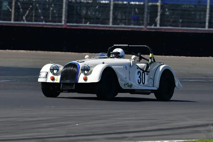 Framed Print : CJ13 8542 Robin Pearce, Morgan Plus 8 Framed Print : CJ13 8542 Robin Pearce, Morgan Plus 8