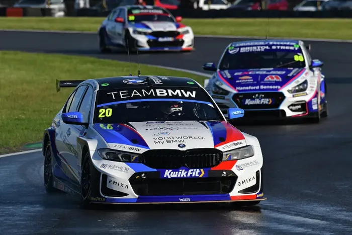 Framed Print : CJ14 0004 Colin Turkington, BMW 330e M Sport, Team BMW Framed Print : CJ14 0004 Colin Turkington, BMW 330e M Sport, Team BMW
