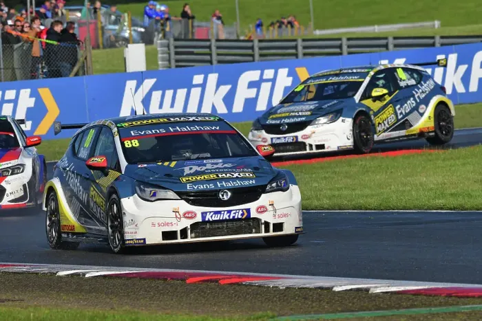 Framed Print : CJ14 0056 Mikey Doble, Vauxhall Astra, Evans Halshaw Power Maxed Racing Framed Print : CJ14 0056 Mikey Doble, Vauxhall Astra, Evans Halshaw Power Maxed Racing