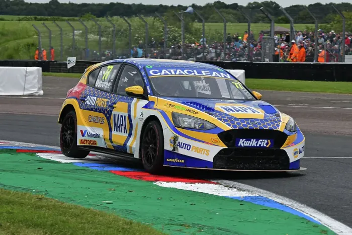 Framed Print : CJ14 0384 Sam Osborne, Ford Focus ST, NAPA Racing UK Framed Print : CJ14 0384 Sam Osborne, Ford Focus ST, NAPA Racing UK