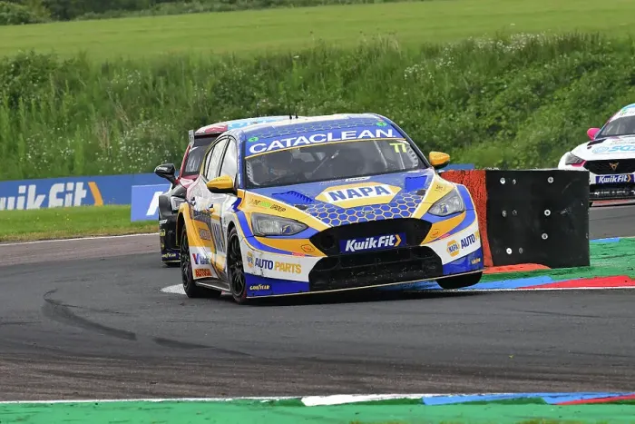 Framed Print : CJ14 0646 Sam Osborne, Ford Focus ST, NAPA Racing UK Framed Print : CJ14 0646 Sam Osborne, Ford Focus ST, NAPA Racing UK