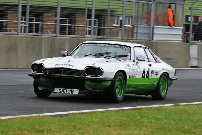 Framed Print : CJ14 2027 Guy Connew, Jaguar XJS Framed Print : CJ14 2027 Guy Connew, Jaguar XJS