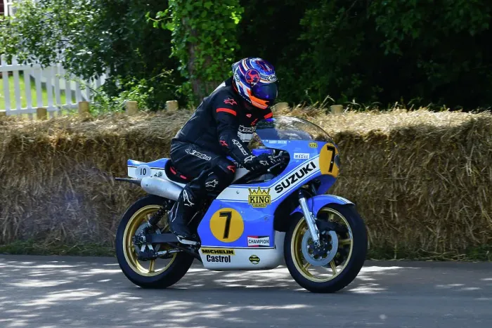 Rights Managed : CJ14 2639 Chris Riches, Suzuki RG500 XR14 Rights Managed : CJ14 2639 Chris Riches, Suzuki RG500 XR14