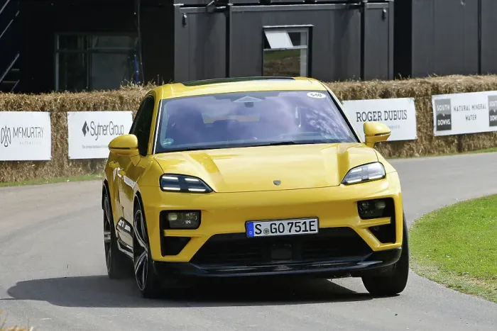 Rights Managed : CJ14 2808 Porsche EV Macan Turbo Rights Managed : CJ14 2808 Porsche EV Macan Turbo