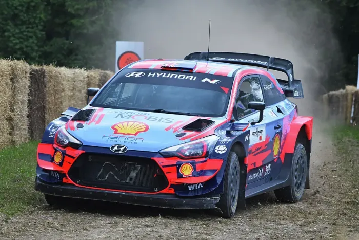 Rights Managed : CJ14 3021 Hayden Paddon, Hyundai i20 Coupe WRC