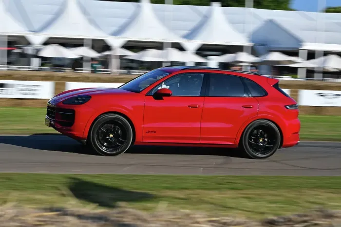 Rights Managed : CJ14 3703 Porsche Cayenne GTS Rights Managed : CJ14 3703 Porsche Cayenne GTS