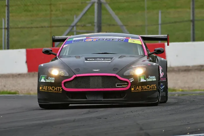 Framed Print : CJ14 4156 Paul Whight, Rob Fenn, Aston Martin Vantage GT Framed Print : CJ14 4156 Paul Whight, Rob Fenn, Aston Martin Vantage GT