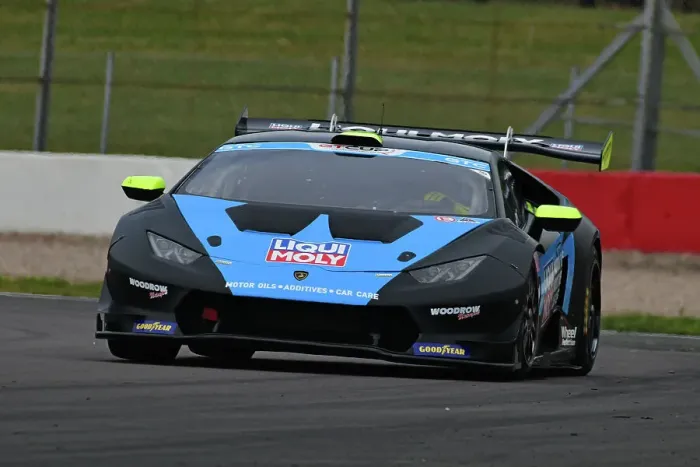 Framed Print : CJ14 4159 Matty Evans, Kevin Clarke, Lamborghini Huracan ST