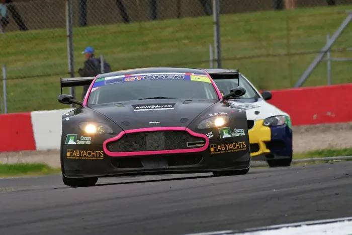 Framed Print : CJ14 4179 Paul Whight, Rob Fenn, Aston Martin Vantage GT2 Framed Print : CJ14 4179 Paul Whight, Rob Fenn, Aston Martin Vantage GT2