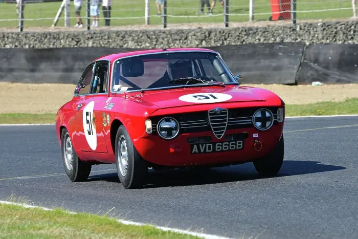 Framed Print : CJ14 5059 Tim Dutton, Alfa Romeo Giulia Sprint GT Framed Print : CJ14 5059 Tim Dutton, Alfa Romeo Giulia Sprint GT