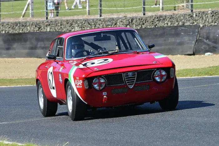 Framed Print : CJ14 5072 Alun Edwards, Alfa Romeo Giulia Sprint GT Framed Print : CJ14 5072 Alun Edwards, Alfa Romeo Giulia Sprint GT
