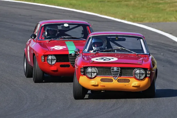 Framed Print : CJ14 5151 David Alexander, Richard Fores, Alfa Romeo Giulia Sprint GT, James Colburn, Alfa Romeo Giulia Sprint GT Framed Print : CJ14 5151 David Alexander, Richard Fores, Alfa Romeo Giulia Sprint GT, James Colburn, Alfa Romeo Giulia Sprint GT