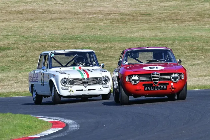 Framed Print : CJ14 5202 Tim Dutton, Alfa Romeo Giulia Sprint GT, Alexander Poulton, Myles Poulton, Alfa Romeo Giulia Ti Super Framed Print : CJ14 5202 Tim Dutton, Alfa Romeo Giulia Sprint GT, Alexander Poulton, Myles Poulton, Alfa Romeo Giulia Ti Super