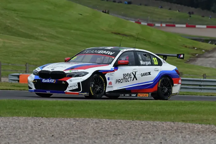 Framed Print : CJ14 7045 Adam Morgan, BMW 330e M Sport, Team BMW Framed Print : CJ14 7045 Adam Morgan, BMW 330e M Sport, Team BMW