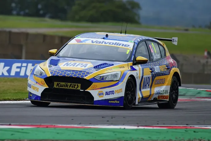 Framed Print : CJ14 7142 Ashley Sutton, Ford Focus ST, NAPA Racing UK Framed Print : CJ14 7142 Ashley Sutton, Ford Focus ST, NAPA Racing UK