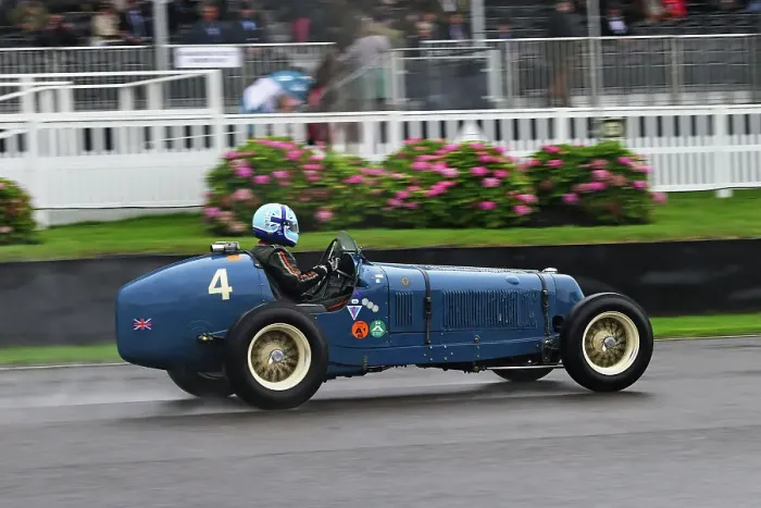 Rights Managed : CJ14 7177 Nicholas Topliss, ERA A-Type R4A Rights Managed : CJ14 7177 Nicholas Topliss, ERA A-Type R4A