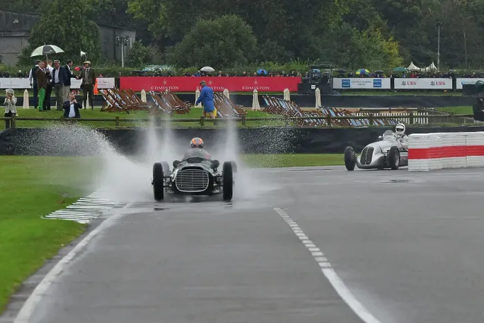 Rights Managed : CJ14 7305 Rob Hall, BRM Type 15 MK1 V16 Rights Managed : CJ14 7305 Rob Hall, BRM Type 15 MK1 V16