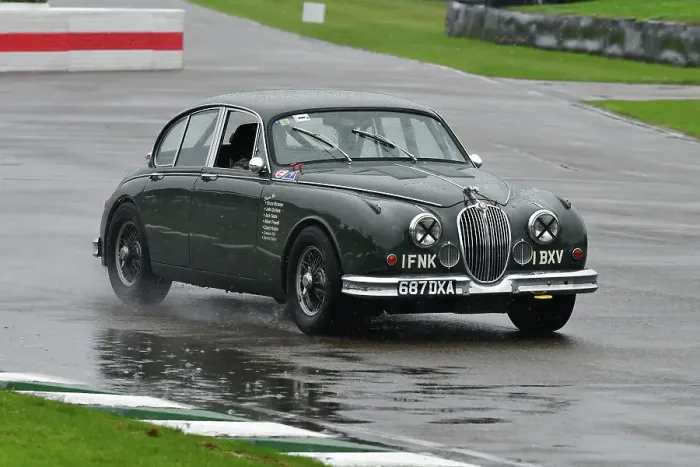 Rights Managed : CJ14 7356 Jaguar MkII