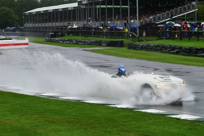 Rights Managed : CJ14 7409 Tim Crighton, Austin Healey 100-6 Rights Managed : CJ14 7409 Tim Crighton, Austin Healey 100-6