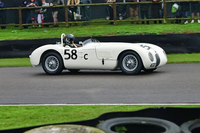 Rights Managed : CJ14 7999 Hans-Martin Schneeberger, Jaguar C-Type Rights Managed : CJ14 7999 Hans-Martin Schneeberger, Jaguar C-Type