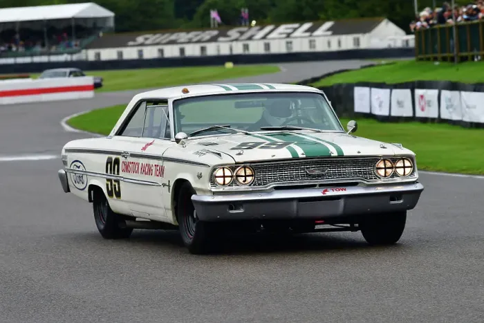 Rights Managed : CJ14 8076 Ian Dalglish, Ford Galaxie 500 Rights Managed : CJ14 8076 Ian Dalglish, Ford Galaxie 500