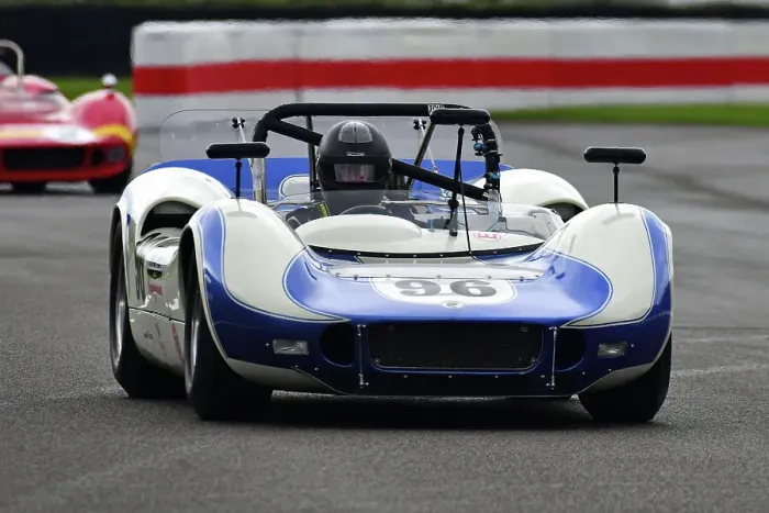 Rights Managed : CJ14 9058 John Spiers, McLaren-Chevrolet M1B Rights Managed : CJ14 9058 John Spiers, McLaren-Chevrolet M1B