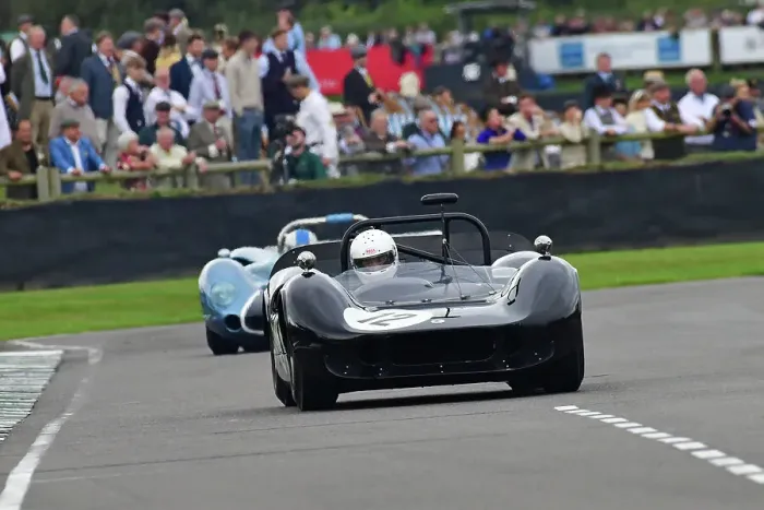 Rights Managed : CJ14 9113 Marcus Black, McLaren-Oldsmobile M1B