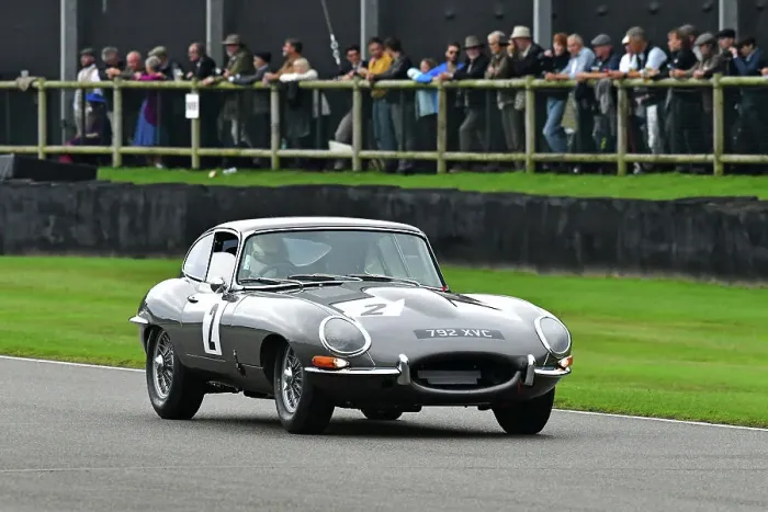 Rights Managed : CJ14 9183 Martin O'Connell, Steve Brooks, Jaguar E-Type Rights Managed : CJ14 9183 Martin O'Connell, Steve Brooks, Jaguar E-Type