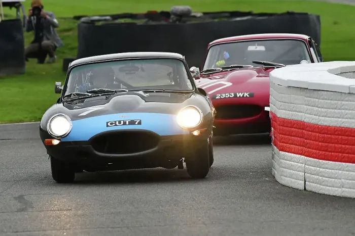 Rights Managed : CJ14 9285 Rob Huff, Richard Meins, Jaguar E-Type Rights Managed : CJ14 9285 Rob Huff, Richard Meins, Jaguar E-Type