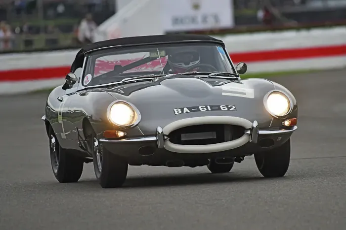 Rights Managed : CJ14 9324 Marc Gordon, Ludovic Lindsay, Jaguar E-Type Rights Managed : CJ14 9324 Marc Gordon, Ludovic Lindsay, Jaguar E-Type