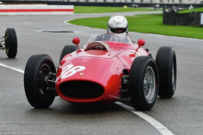 Rights Managed : CJ14 9473 Richard Wilson, Ferrari 246 Dino