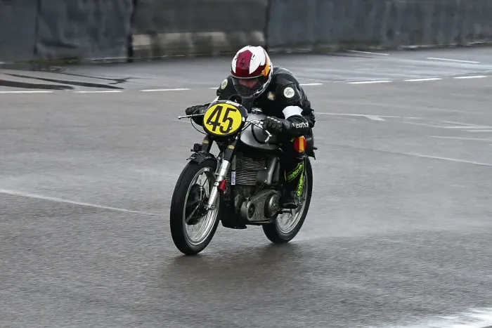 Rights Managed : CJ14 9643 Sebastian Perez, Sylvain Barrier, Norton Manx Rights Managed : CJ14 9643 Sebastian Perez, Sylvain Barrier, Norton Manx