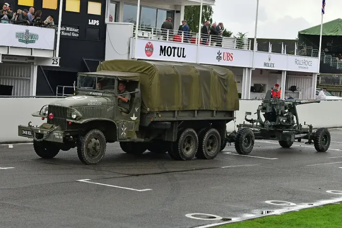 Rights Managed : CJ14 9733 GMC CCKW-353 6x6, Phoenix, 348 XUP, USA 411646220 Rights Managed : CJ14 9733 GMC CCKW-353 6x6, Phoenix, 348 XUP, USA 411646220