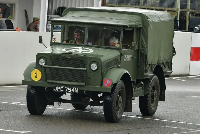 Rights Managed : CJ14 9760 Bedford MWD, JPC 754 N, Z5459147 Rights Managed : CJ14 9760 Bedford MWD, JPC 754 N, Z5459147