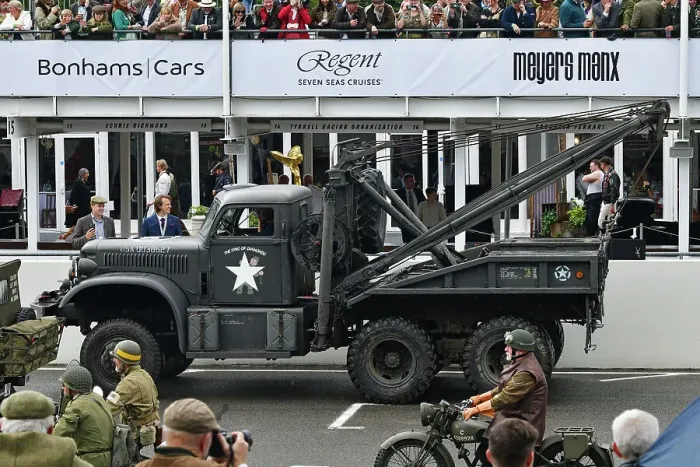 Rights Managed : CJ14 9772 Diamond T Wrecker, Recovery vehicle, King of Diamonds, USA 0038627 Rights Managed : CJ14 9772 Diamond T Wrecker, Recovery vehicle, King of Diamonds, USA 0038627