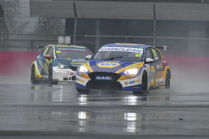 Framed Print : CJ15 1208 Daniel Rowbottom, Ford Focus ST, NAPA Racing UK Framed Print : CJ15 1208 Daniel Rowbottom, Ford Focus ST, NAPA Racing UK