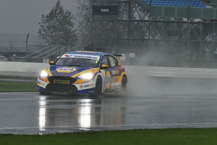 Framed Print : CJ15 1271 Ashley Sutton, Ford Focus ST, NAPA Racing UK Framed Print : CJ15 1271 Ashley Sutton, Ford Focus ST, NAPA Racing UK