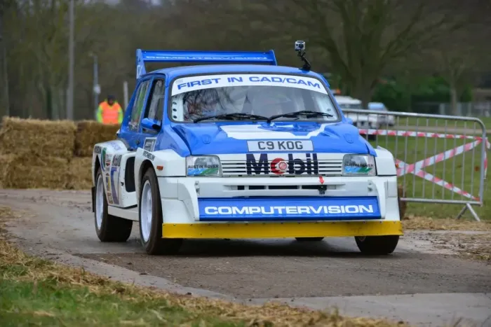 Framed Print : CJ3 0798 Dave Higgs, Metro 6R4 Framed Print : CJ3 0798 Dave Higgs, Metro 6R4