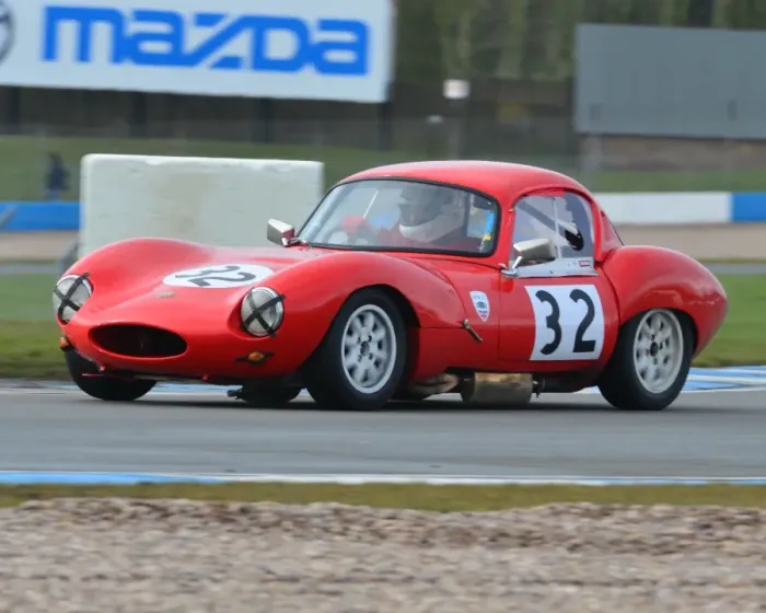 Framed Print : CJ3 1328 Patrick Ward Booth, Ginetta G4 Framed Print : CJ3 1328 Patrick Ward Booth, Ginetta G4