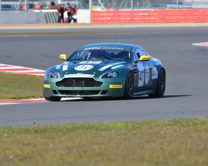 Framed Print : CJ3 2736 Zac Mercer, David Tinn, John Dickson, Aston Martin GT4