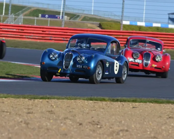 Framed Print : CJ3 2939 Alexis Bouthillier de Beaumont, Jaguar XK140-2 Framed Print : CJ3 2939 Alexis Bouthillier de Beaumont, Jaguar XK140-2