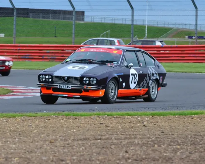 Framed Print : CJ3 6937 Mark Dudley, Alfa Romeo 2000 GTV Framed Print : CJ3 6937 Mark Dudley, Alfa Romeo 2000 GTV