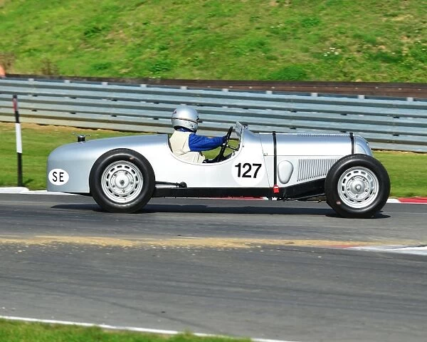 CJ5 0326 Kieran White, T R S Racing Car