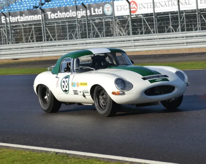 Framed Print : CJ5 3377 Simon Diffey, Jaguar E-Type Framed Print : CJ5 3377 Simon Diffey, Jaguar E-Type