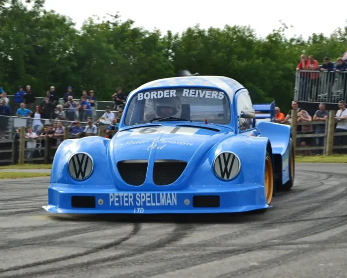 Rights Managed : CJ5 9399 Doug Niven, Chris Knox, Volkswagen Chevrolet Beetle Rights Managed : CJ5 9399 Doug Niven, Chris Knox, Volkswagen Chevrolet Beetle