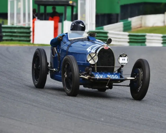 Framed Print : CJ6 0447 Bruce Stops, Bugatti T35-44 Framed Print : CJ6 0447 Bruce Stops, Bugatti T35-44