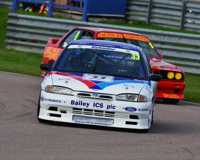Framed Print : CJ6 1643 Alan Strachan, Ford Mondeo